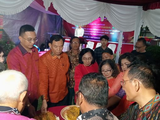 Anggota DPRD Pematangsiantar Periode 2024-2029 Abraham Lumbantobing Gelar Syukuran