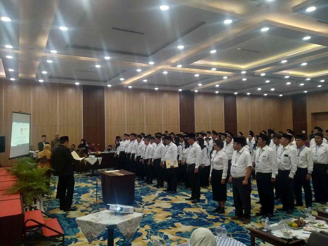 KPU Medan Lantik 105 PPK Terpilih Pilkada Kota Medan 2020