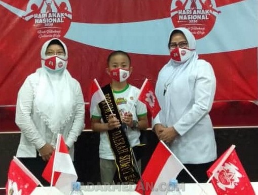 Hari Anak Nasional, Gabriel Verry Hoslen Siringoringo Berikan Kado Prestasi untuk Dairi