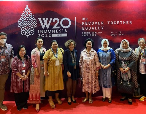 Hadiri W20 Meryl Targetkan Realisasi Kelurahan Ramah Perempuan dan Peduli Anak di Medan