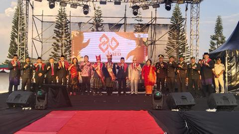 Antusias Warga Warnai Puncak Peringatan Hari Jadi Kabupaten Karo ke-80 di Kabanjahe