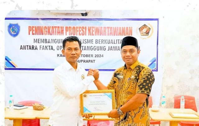 PWI Labuhanbatu Gelar Peningkatan Profesi Kewartawanan Anggota