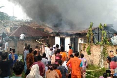 4 Rumah Terbakar, Balita Usia 2 Tahun Tewas Terpanggang di Negerilama