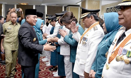 Gubernur Sumut Lantik Tiga Bupati dan Wakil Bupati