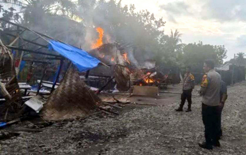 TNI Polri Ratakan Lima Lokasi Lapak Peredaran Narkoba di Deli Serdang