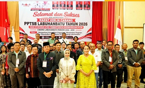 Bupati Maya Hasmita Hadiri Rakercab PPTSB Labuhanbatu
