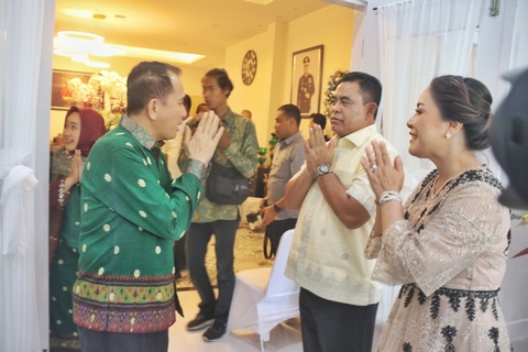 Open House Kapolda Sumut, Pj Gubernur Sumut Bersyukur Perayaan Natal Berjalan Kondusif dan Aman