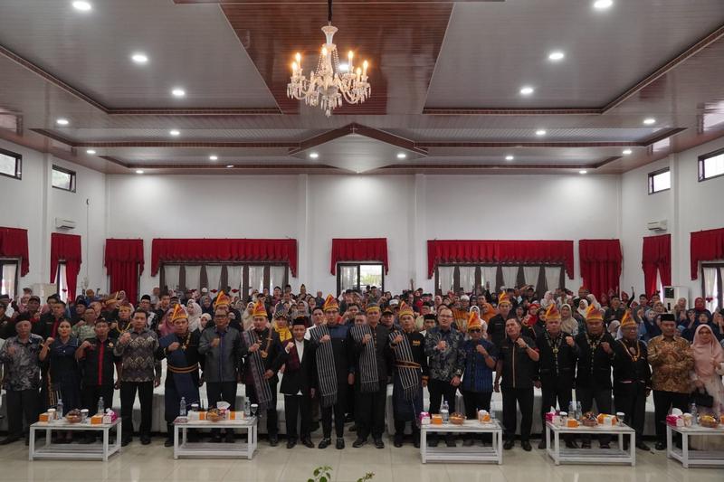 Rico Waas Tegaskan Kebersamaan dalam Keberagaman pada Halalbihalal HIMPAK Kota Medan