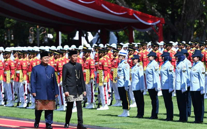 Presiden Prabowo Subianto Pimpin Upacara Pelepasan Presiden RI ke-7 Joko Widodo di Istana Merdeka