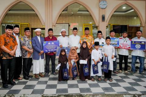 Sekda Kota Medan Safari Ramadan di Masjid Al Hasanah Polonia