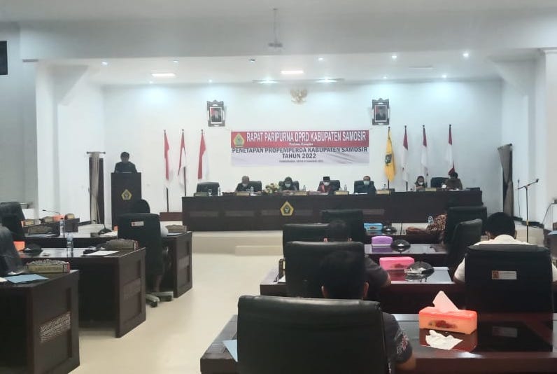 Walikota Sibolga Serahkan 6 Draft Ranperda kepada DPRD
