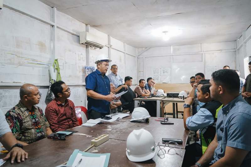 Sehari Setelah Dilantik, Pj Sekda Medan Tinjau Proyek Pembangunan Gedung Kolaborasi UMKM Square