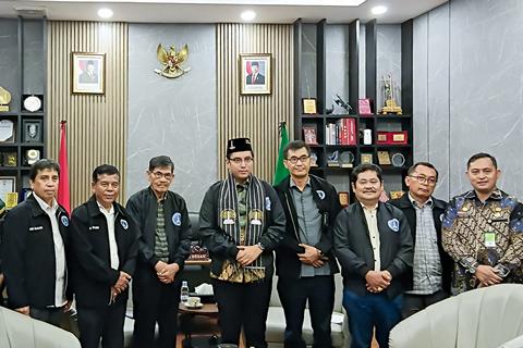 Terima Audiensi Pomparan Raja Silahisabungan, Rico Waas: Jaga Kelestarian Budaya dari Gempuran Tekno