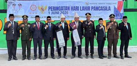 Pemkab Tapanuli Utara Peringati Hari Lahir Pancasila, Apresiasi Paskibraka dan Siswa Berprestasi