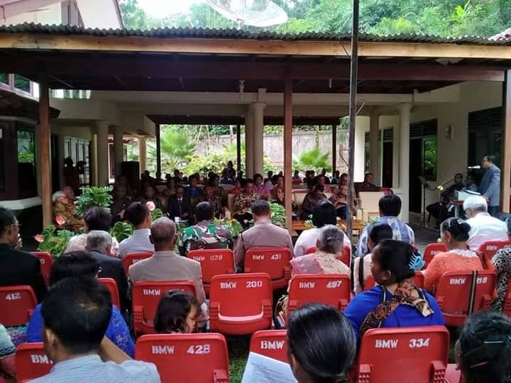 Bupati Tobasa Hadiri Peletakan Batu Pertama Monumen Mayjen TNI AD (Anumerta) DI Panjaitan